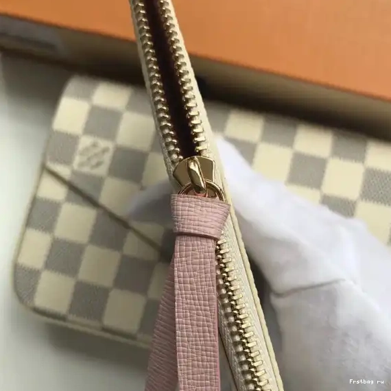 Frstbag ru Vuitton Pochette N63106 Felicie Bag Louis Damier 0511